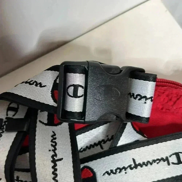 Champion Red Belt Bag - Picture 5 of 6